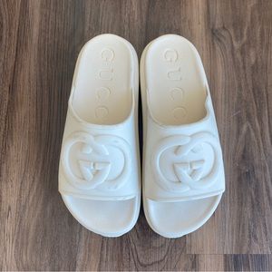 Women’s Gucci Slide Sandal Size 9